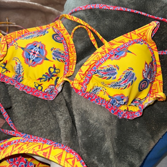 Abstract String Bikini Medium - Picture 6 of 7